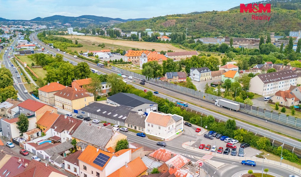 Prodej domu 189 m² s pozemkem 197 m², Králův Dvůr – náhled fotky 24