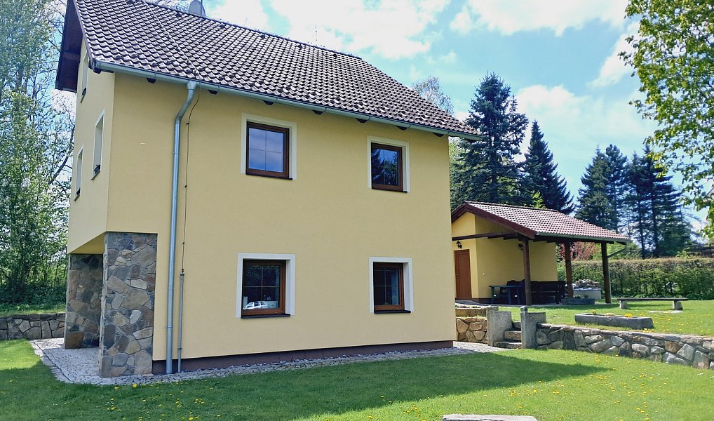 Prodej domu 160 m² s pozemkem 638 m², Horní Planá – náhled fotky 3