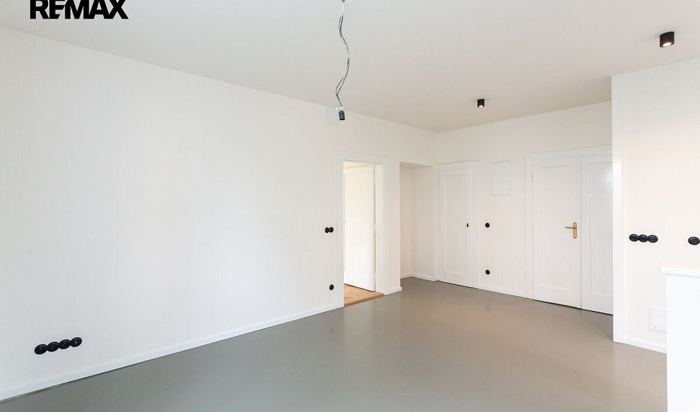 Pronájem bytu 2+kk 65 m², Praha – náhled fotky 9