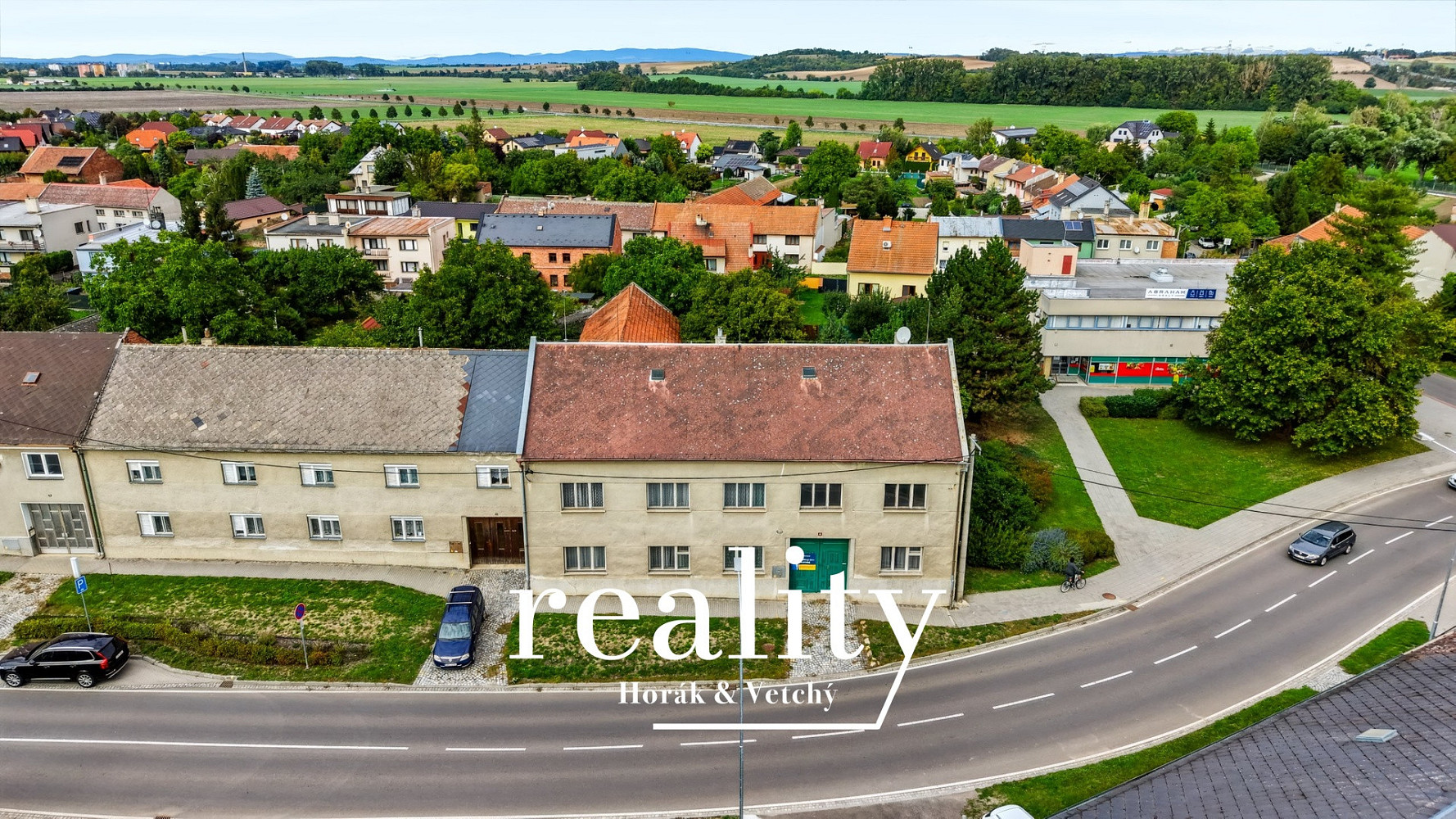 Prodej domu 456 m² s pozemkem 925 m² – fotografie 3