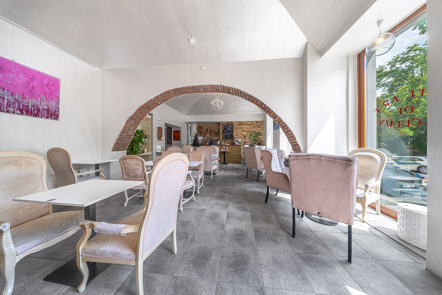 Äripind, 260 m²