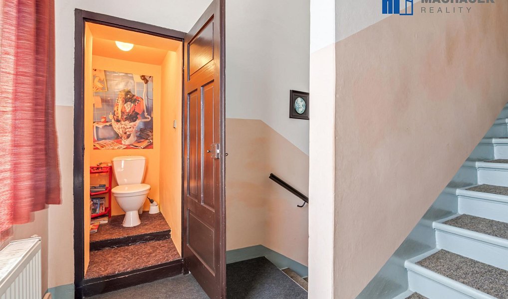 Prodej domu 287 m² s pozemkem 338 m², Duchcov – náhled fotky 21