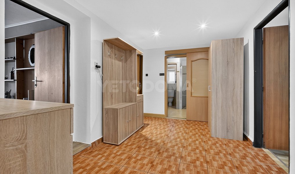Prodej domu 231 m² s pozemkem 1 422 m², Benešovice – náhled fotky 30