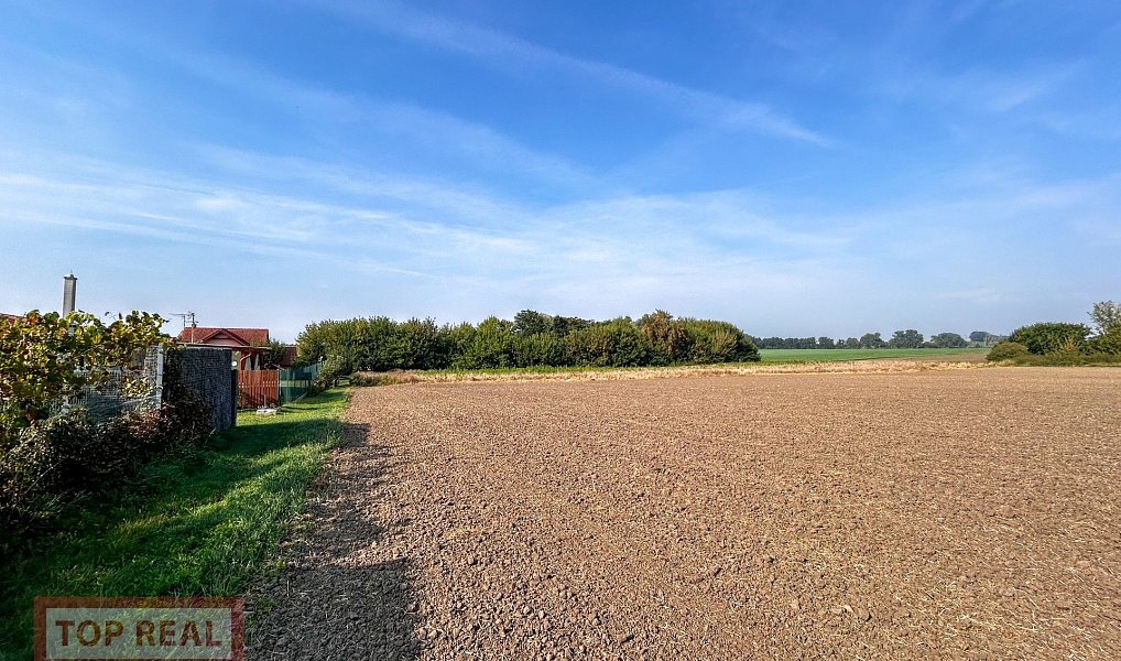 Prodej pole 2 414 m², Kroměříž – náhled fotky 2
