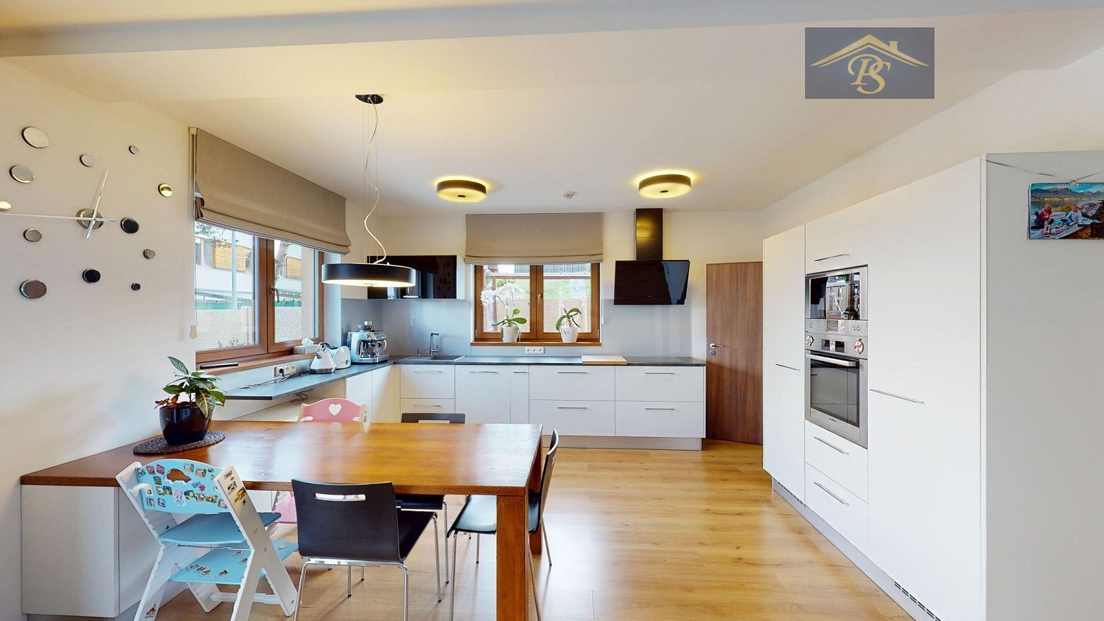 Prodej domu 186 m² s pozemkem 438 m² — photo 3