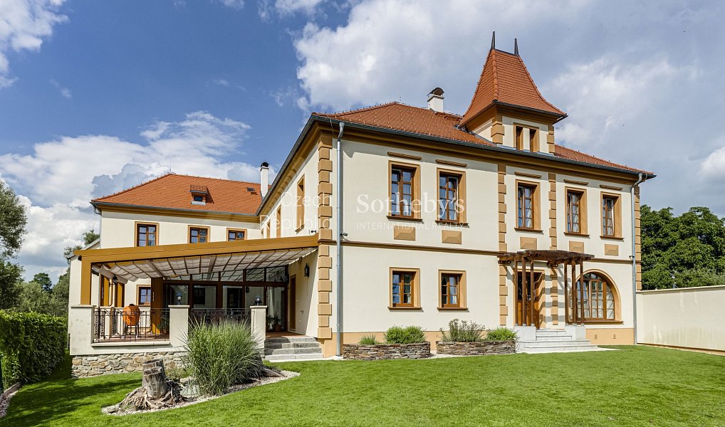Prodej domu 1 200 m² s pozemkem 3 000 m², Sudoměřice u Tábora – náhled fotky 2