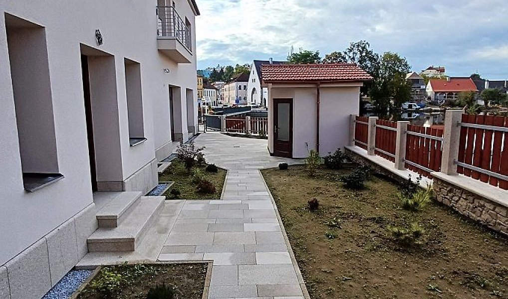 Pronájem bytu 1+kk 33 m², Jindřichův Hradec – náhled fotky 5