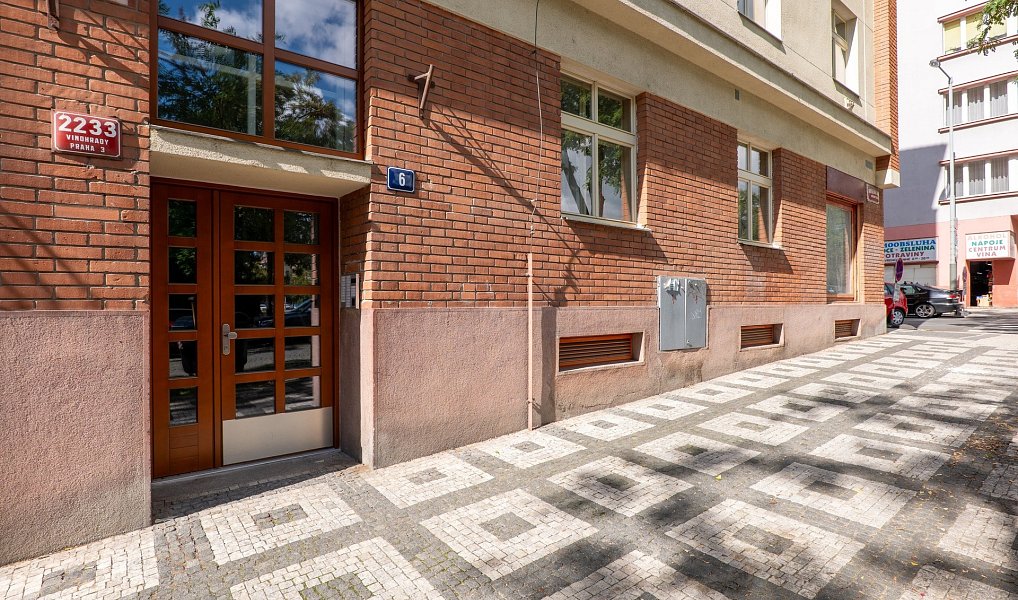 Prodej bytu 3+kk 77 m², Praha – náhled fotky 39
