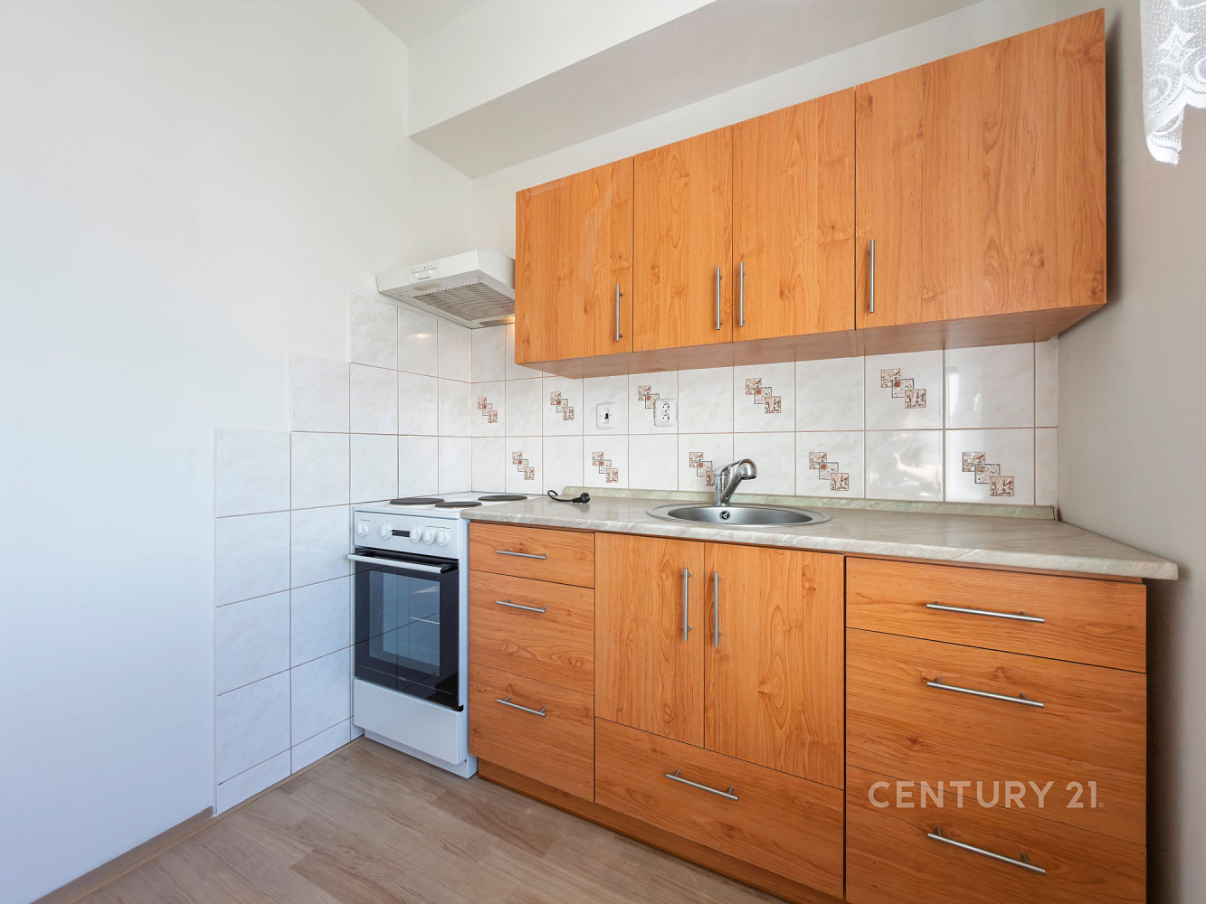 Pronájem bytu 1+kk 32 m² — photo 3
