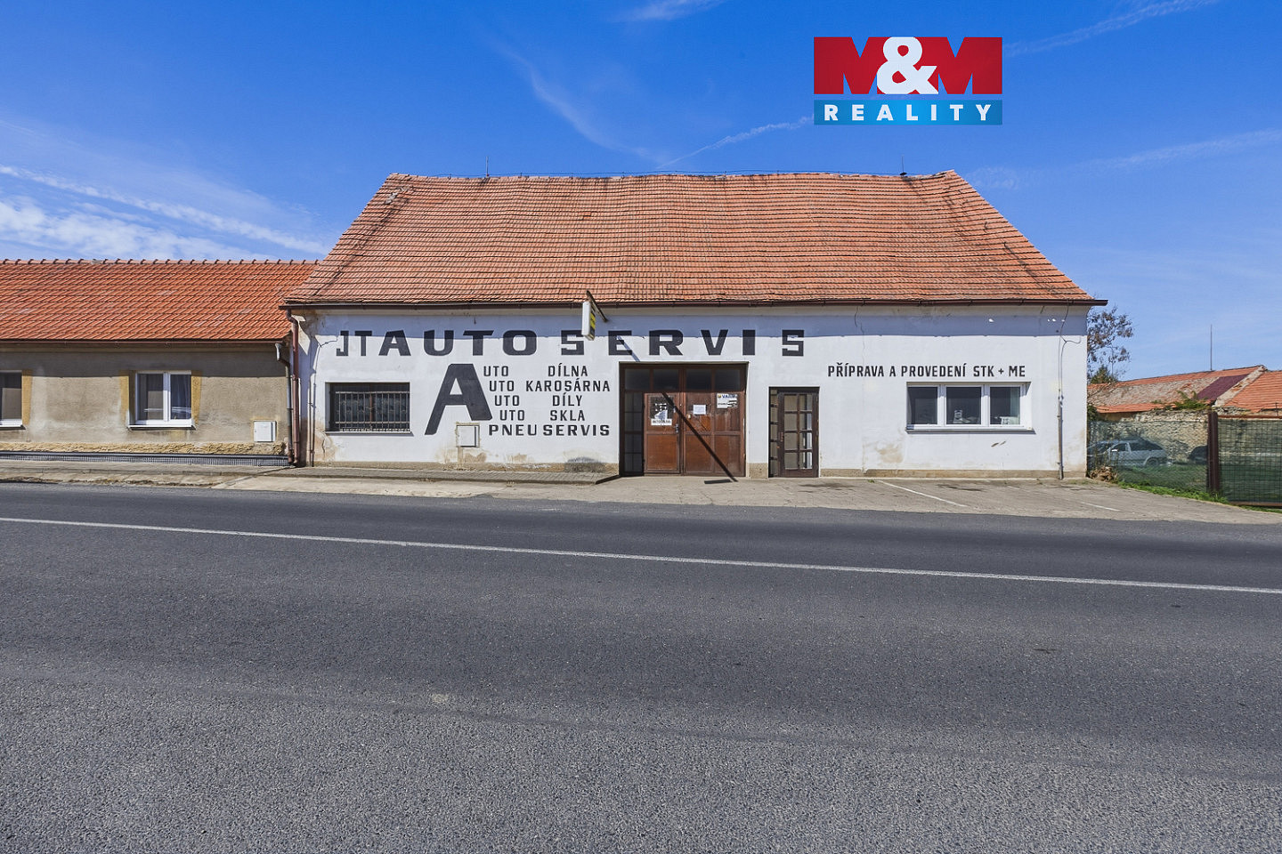 Prodej obchodních prostor 178 m²
