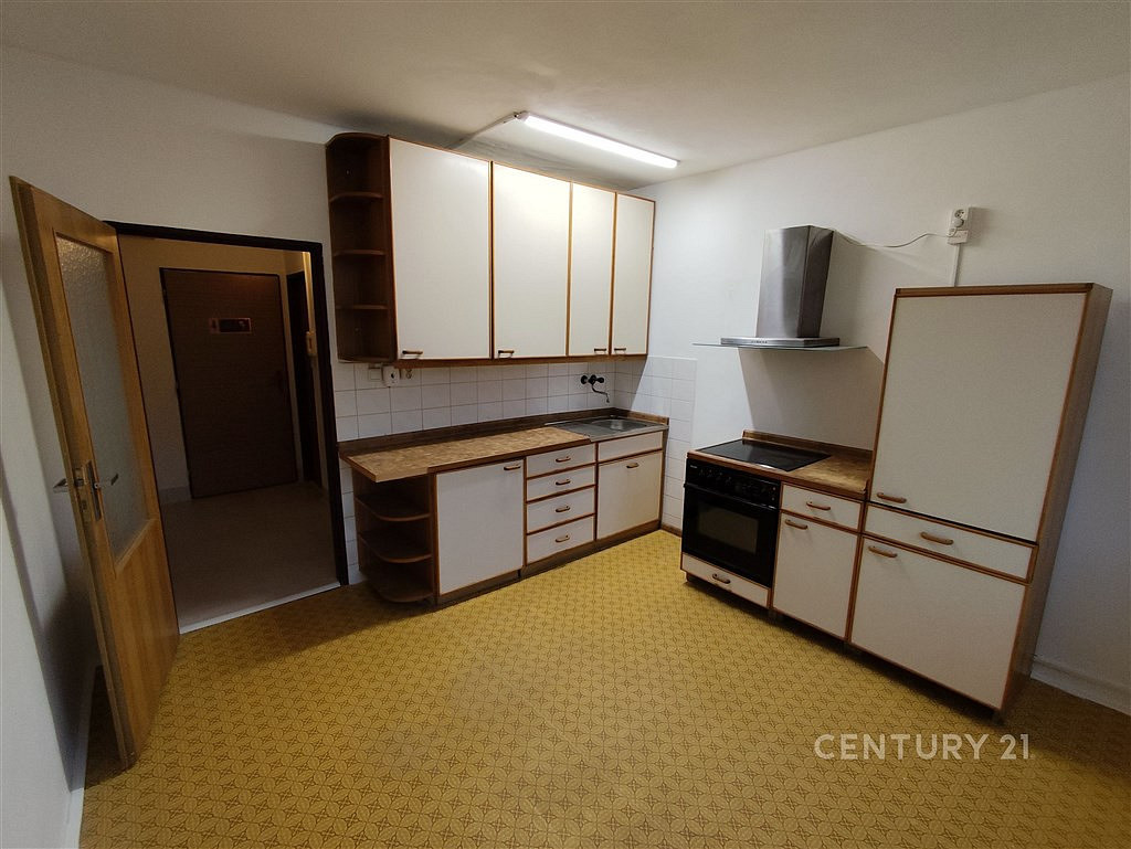 Pronájem bytu 1+1 41 m²