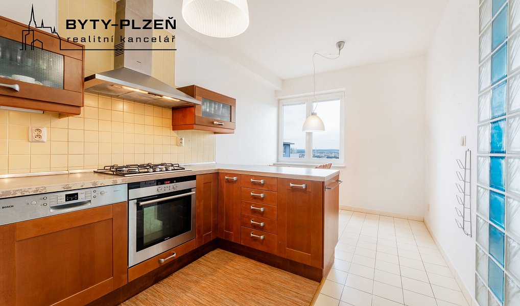 Prodej bytu 3+1 85 m², Plzeň – náhled fotky 3