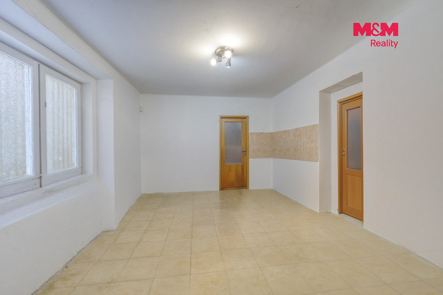 Prodej domu 230 m² s pozemkem 945 m² – fotografie 4