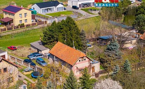 Prodej domu 100 m² s pozemkem 2 805 m², Vrbčany, okres Kolín
