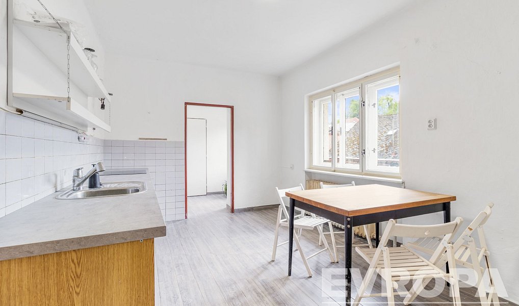 Prodej domu 144 m² s pozemkem 799 m², Úsobí – náhled fotky 11