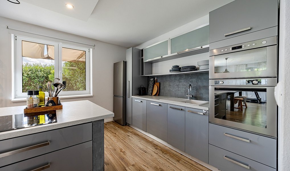 Prodej domu 206 m² s pozemkem 637 m², Staré Město – náhled fotky 4