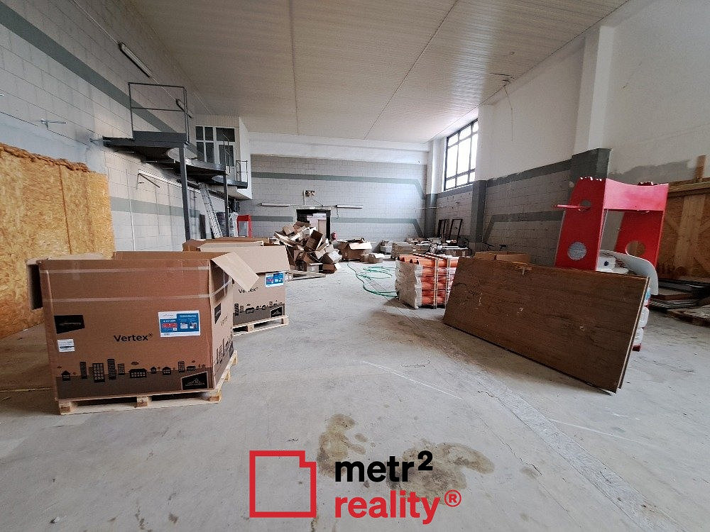 Pronájem skladovacích prostor 220 m² – fotografie 4