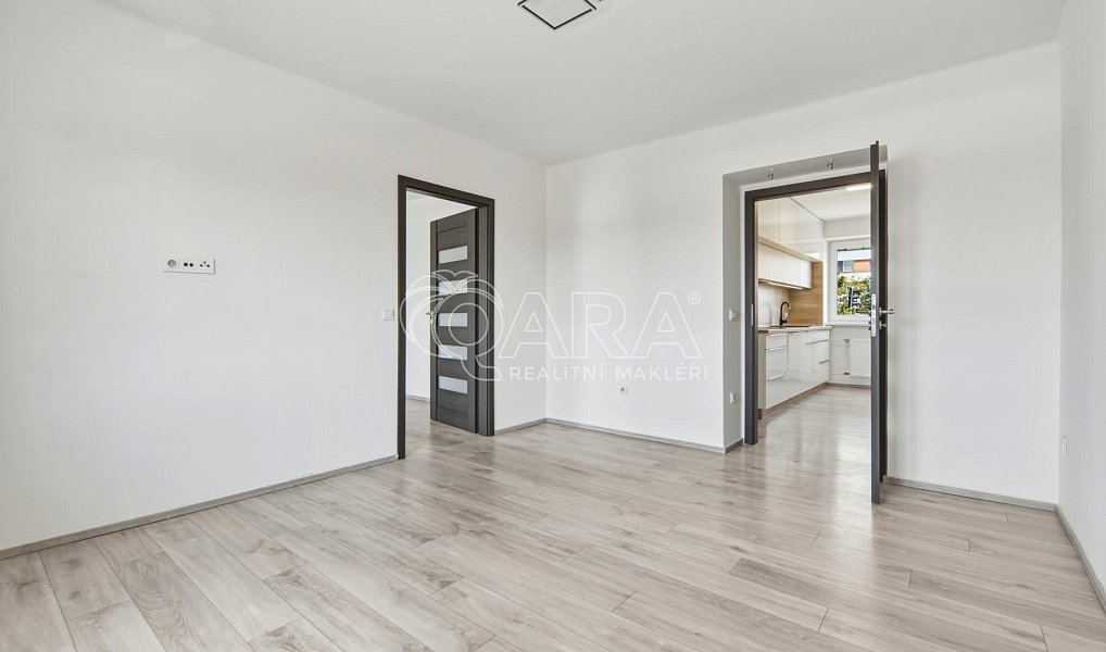 Prodej bytu 2+1 55 m², Hradec Králové – náhled fotky 16