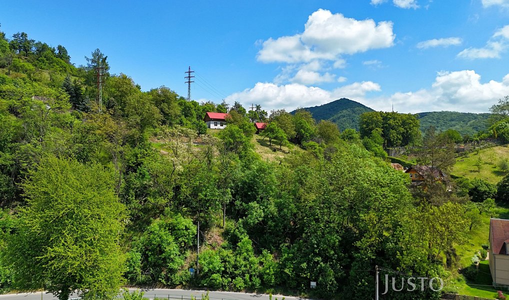 Prodej stavebního pozemku 2 519 m², Povrly – náhled fotky 33
