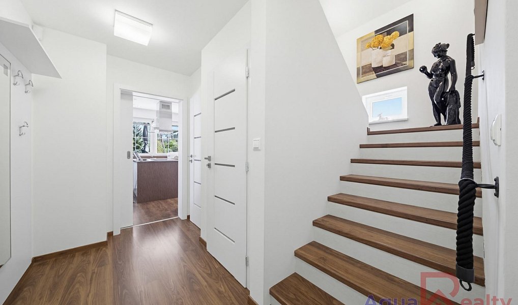 Prodej domu 250 m² s pozemkem 4 306 m², Bečov nad Teplou – náhled fotky 11