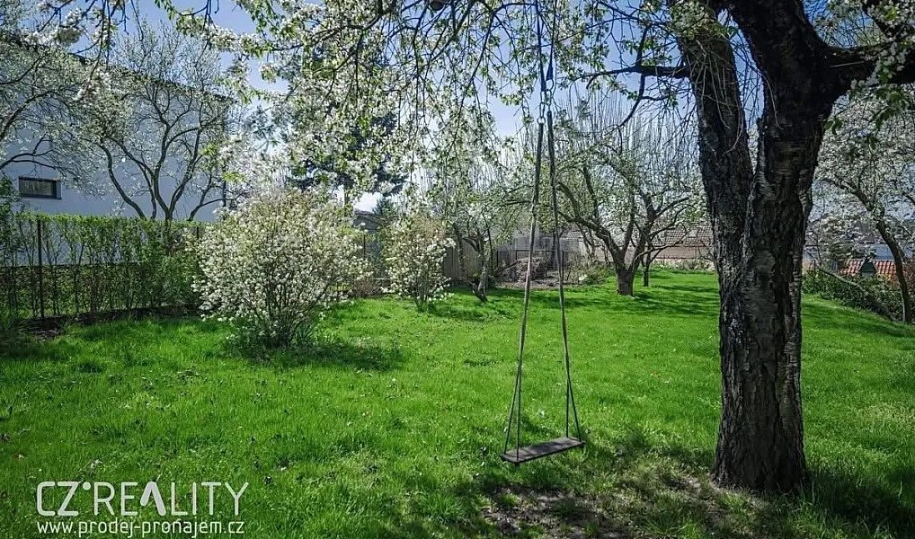 Prodej domu 300 m² s pozemkem 1 300 m², Praha – náhled fotky 9