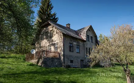 Prodej domu 488 m² s pozemkem 1 781 m², Zlatá Olešnice, okres Jablonec nad Nisou