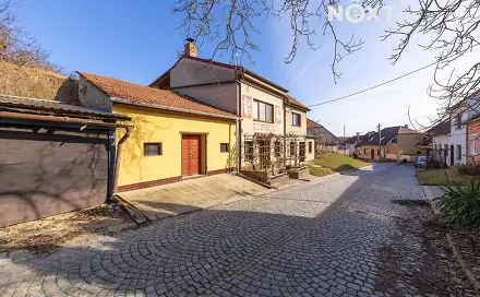 Prodej domu 25 m² s pozemkem 166 m², Čejkovice