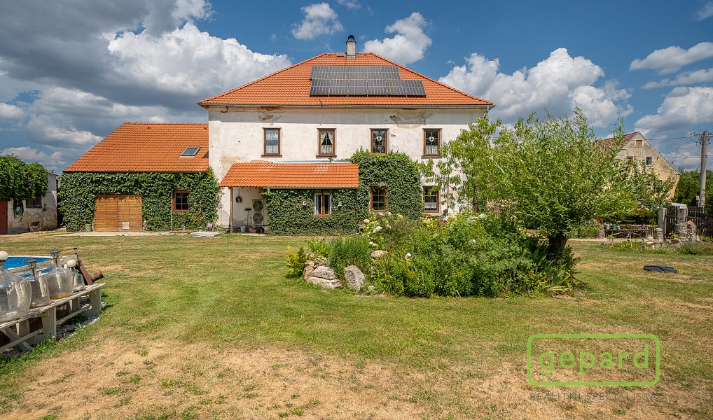 Prodej domu 341 m² s pozemkem 2 007 m², Třebeň – náhled fotky 30