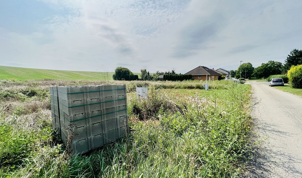 Prodej stavebního pozemku 893 m², Kostelec – náhled fotky 21
