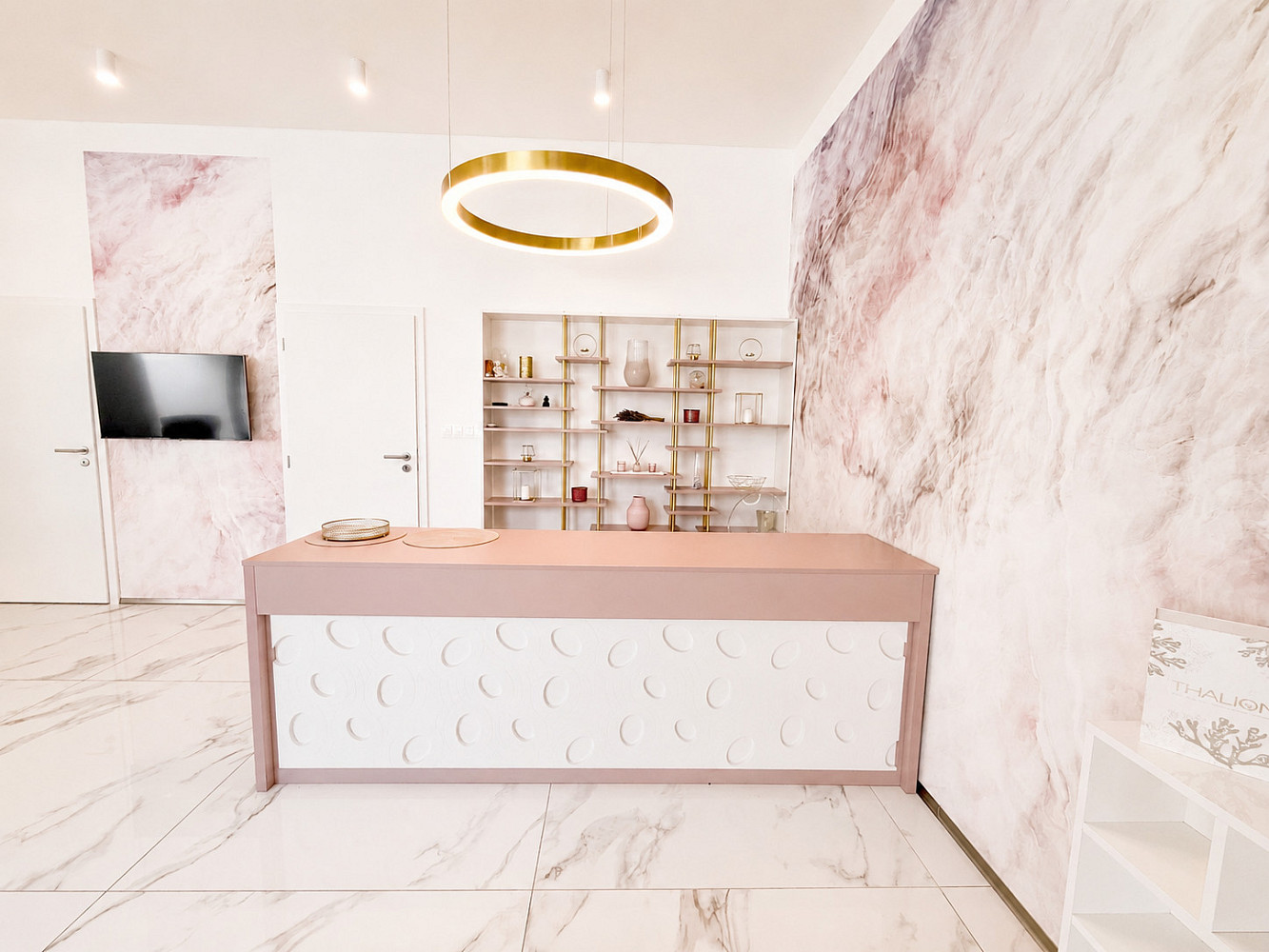 Prodej obchodních prostor 73 m² – fotografie 5