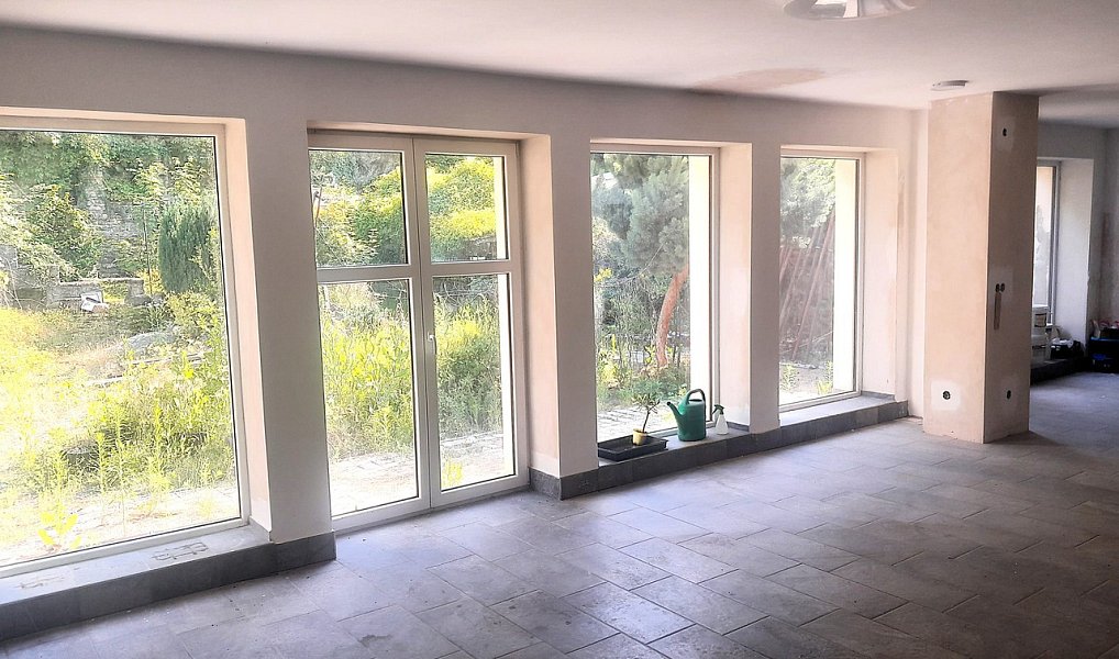 Prodej domu 290 m² s pozemkem 740 m², Nižbor – náhled fotky 2