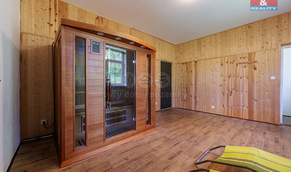 Prodej domu 293 m² s pozemkem 853 m², Vejprty – náhled fotky 17