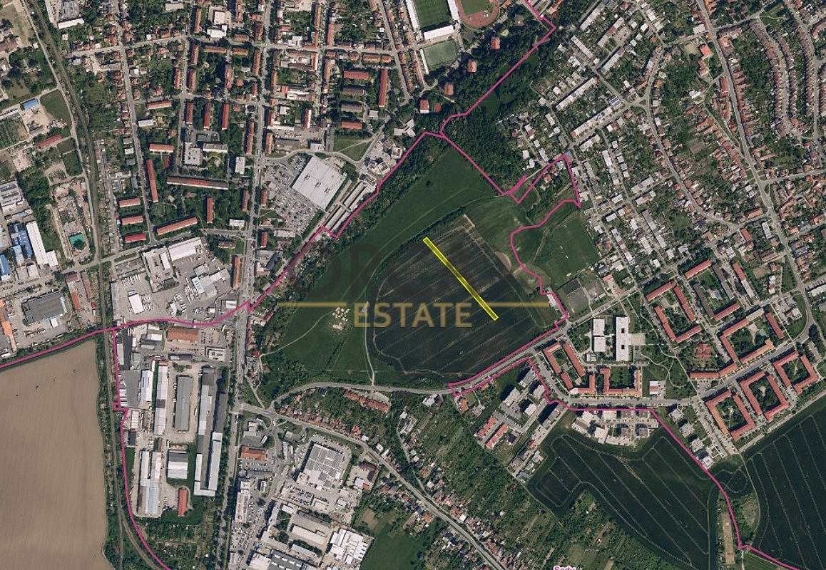 Prodej pole 2 307 m² – fotografie 3