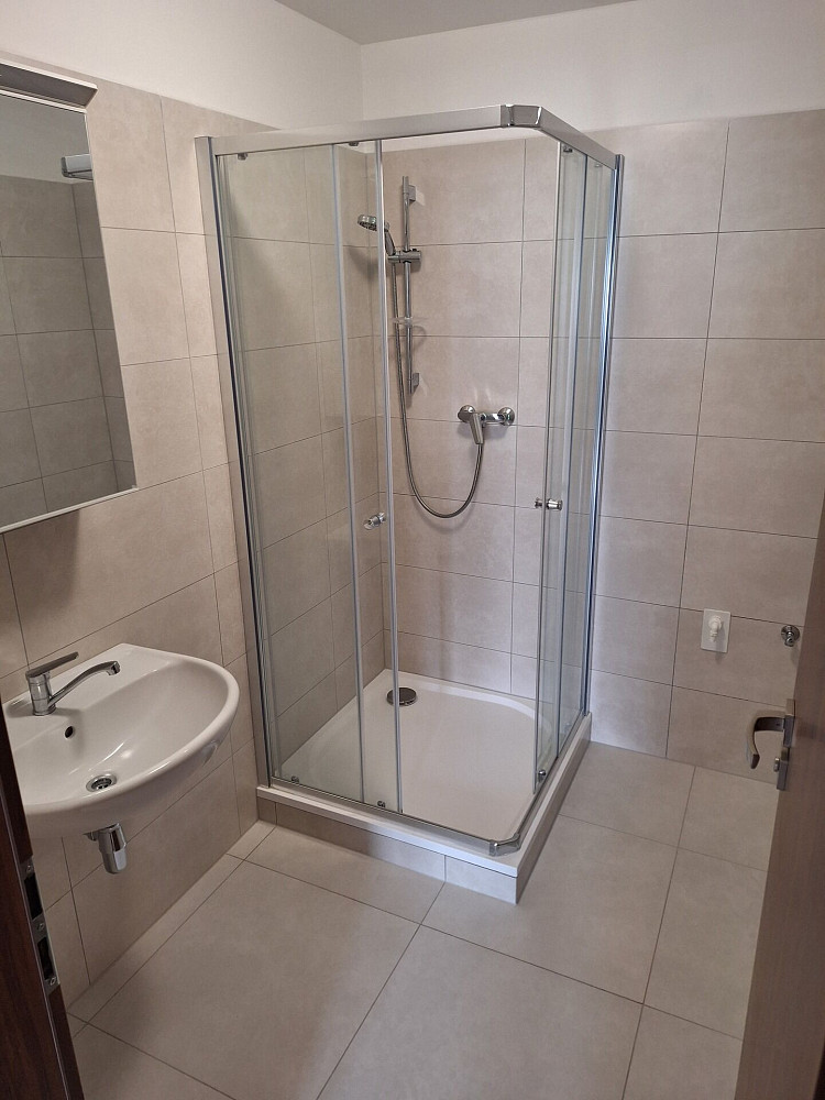 Pronájem bytu 3+kk 83 m² – fotografie 3