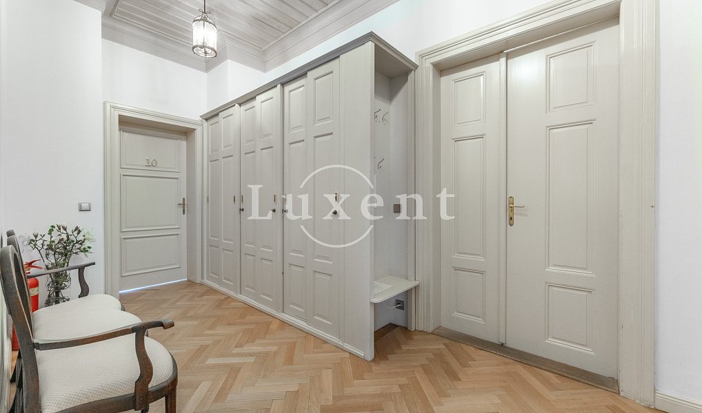 Prodej domu 1 585 m² s pozemkem 6 505 m², Trnová – náhled fotky 7