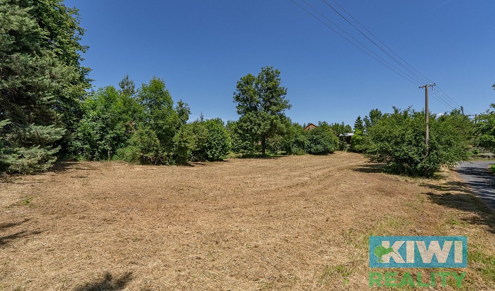 Prodej stavebního pozemku 1 744 m², Velké Heraltice – náhled fotky 17