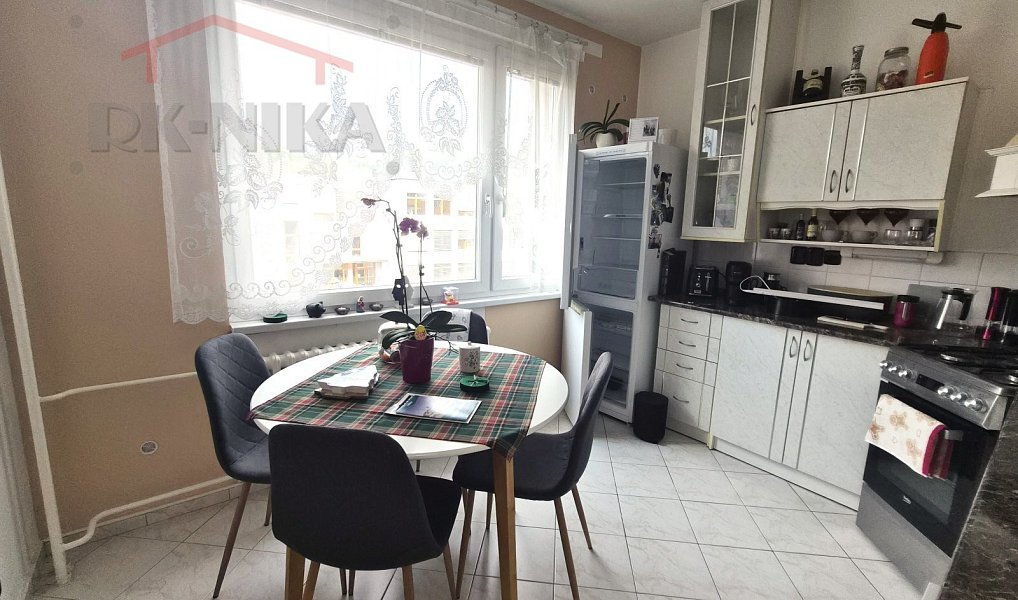 Prodej bytu 3+1 71 m², Semily – náhled fotky 2