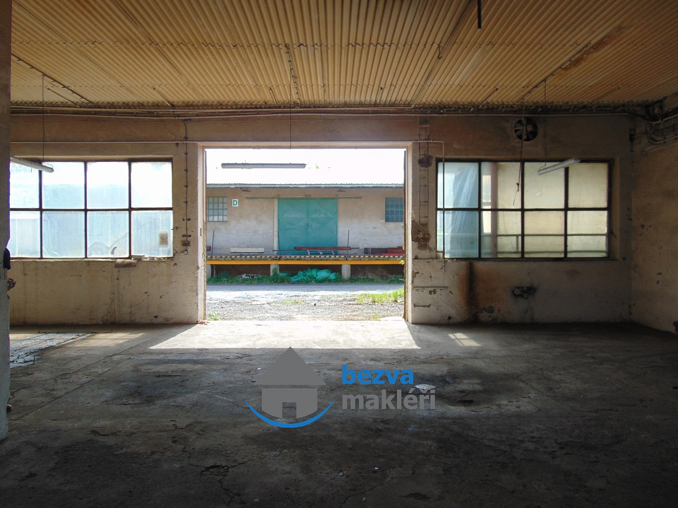 Pronájem výrobních prostor 165 m² – fotografie 5