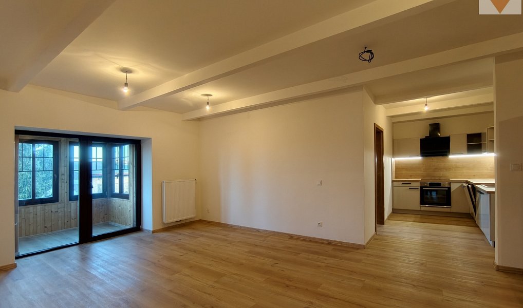 Prodej bytu 4+kk 99 m², Žacléř – náhled fotky 4