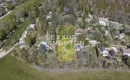 Prodej pozemku 996 m², Nenačovice, okres Beroun