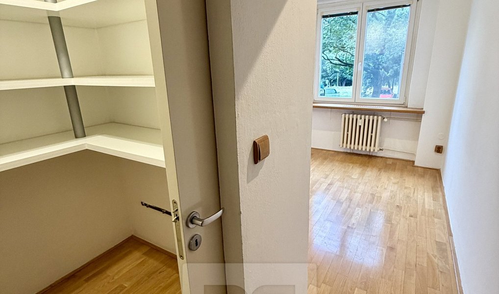 Prodej bytu 3+1 78 m², Praha – náhled fotky 10