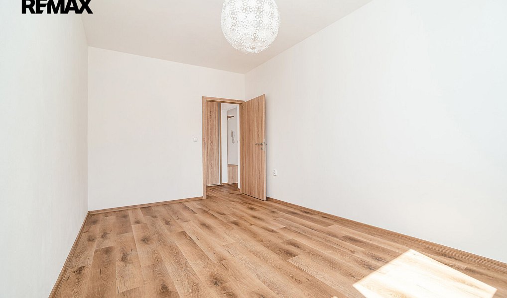 Prodej bytu 2+kk 43 m², Nový Bor – náhled fotky 8