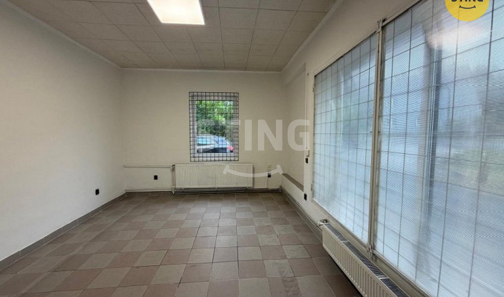 Prodej obchodních prostor 111 m², Ostrava – náhled fotky 3