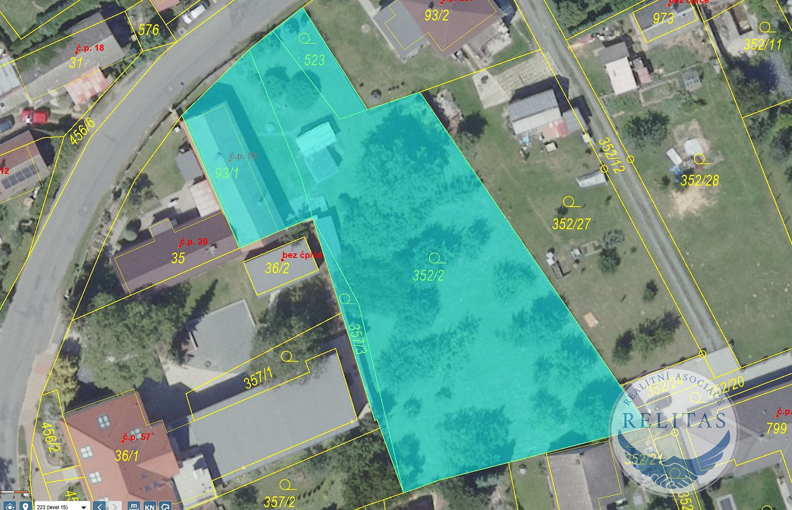 Prodej stavebního pozemku 2 069 m² – fotografie 2