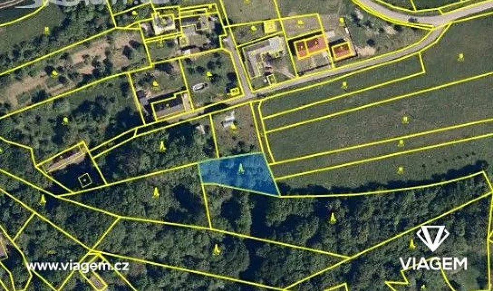 Prodej zahrady 858 m², Halenkovice – náhled fotky 5