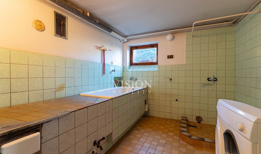 Prodej domu 204 m² s pozemkem 809 m², Kovářov – náhled fotky 18
