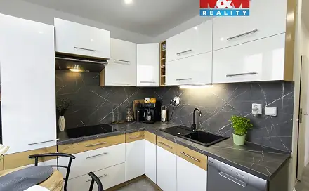 Prodej bytu 3+1 63 m², F. S. Tůmy, Orlová - Lutyně, okres Karviná