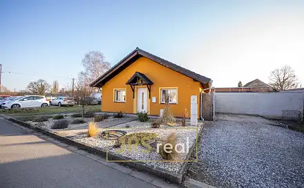 Prodej domu 105 m² s pozemkem 143 m², Šaratice, okres Vyškov