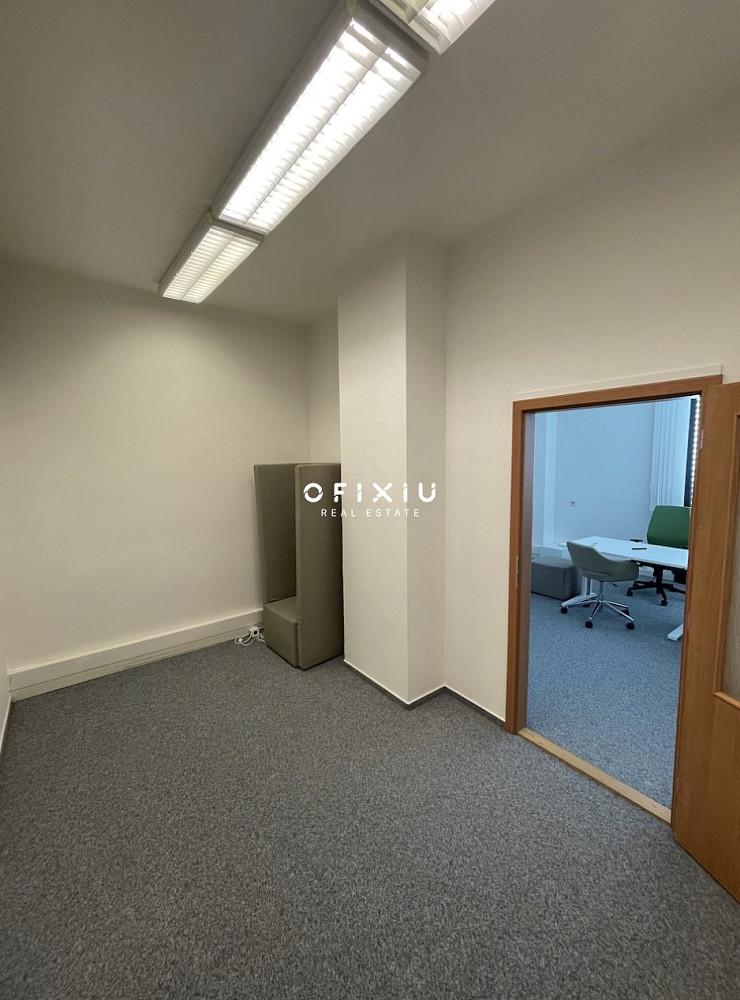 Pronájem kanceláře 30 m² – fotografie 2