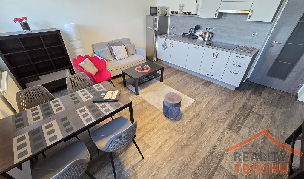 Prodej komerčního objektu (jiného typu) 715 m², Trutnov – náhled fotky 8